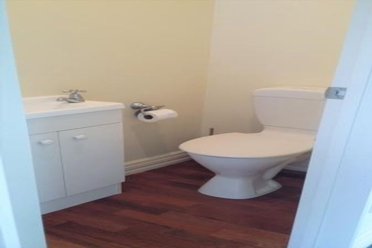 Photo of property in 86 Mount Pleasant Road, Mount Pleasant, Christchurch, 8081