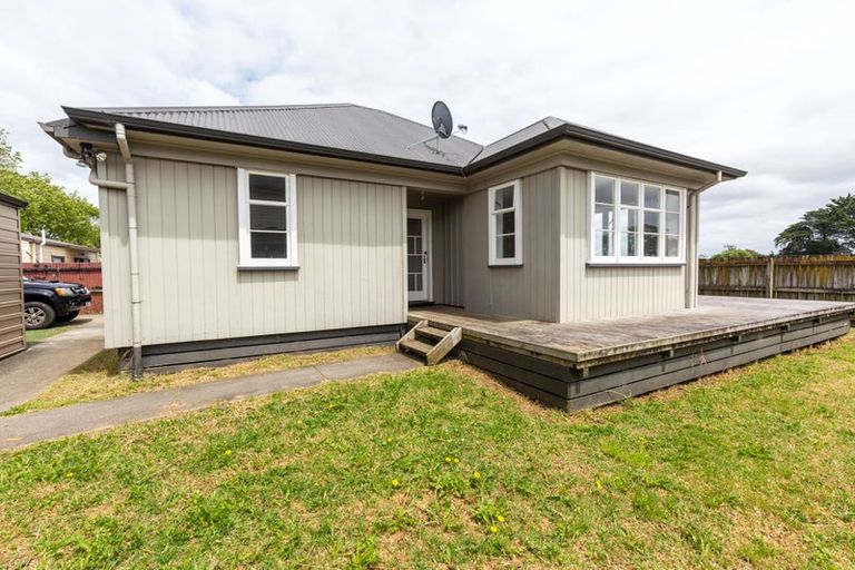 Photo of property in 171c Wallace Road, Mangere Bridge, Auckland, 2022