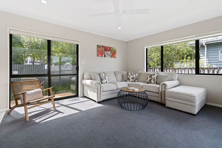 Photo of property in 207b The Square, Whangamata, 3620