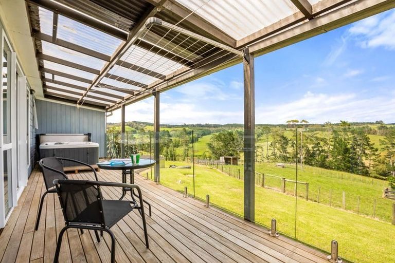 Photo of property in 175 Ireland Road, Waitoki, Kaukapakapa, 0871