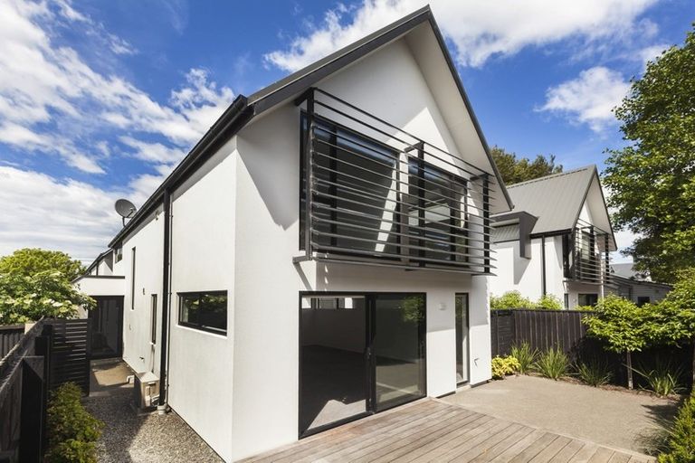 Photo of property in 4/237 Armagh Street, Christchurch Central, Christchurch, 8011