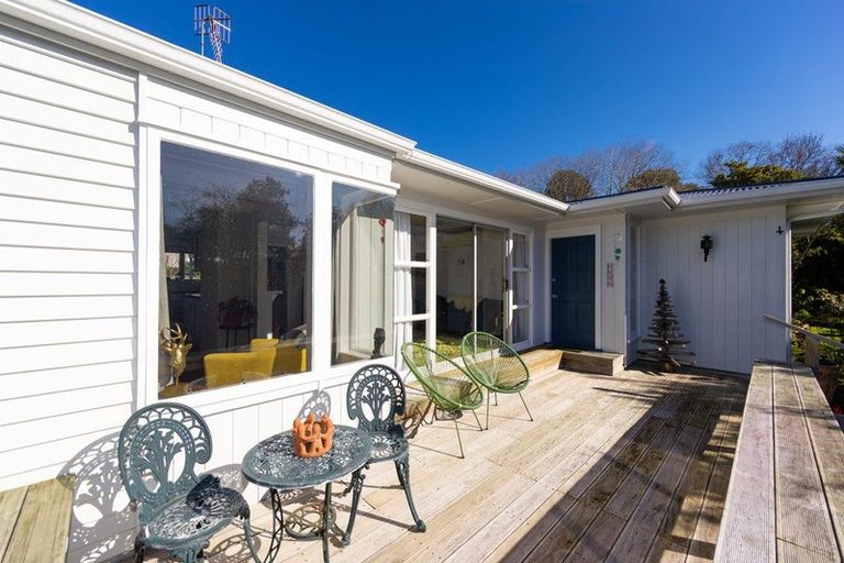 Photo of property in 10 Keirunga Road, Havelock North, 4130