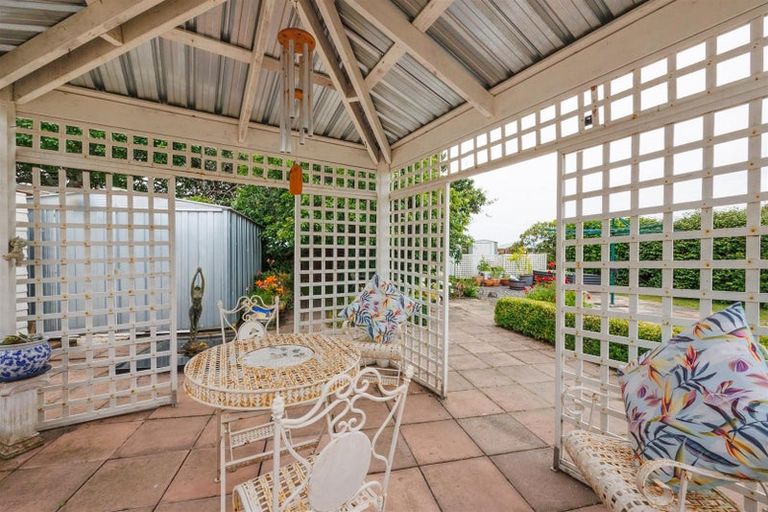 Photo of property in 16 Wilson Street, Bulls, 4818