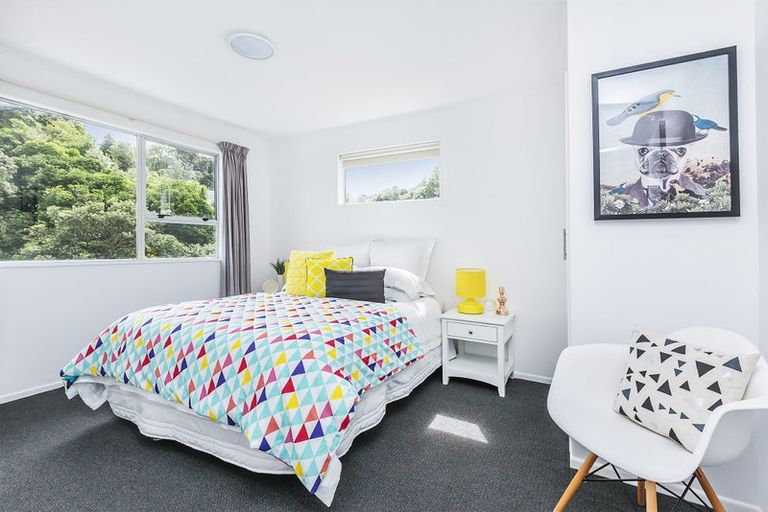 Photo of property in 59a Hungerford Road, Houghton Bay, Wellington, 6023