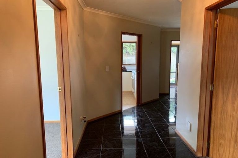 Photo of property in 294a Memorial Avenue, Burnside, Christchurch, 8053