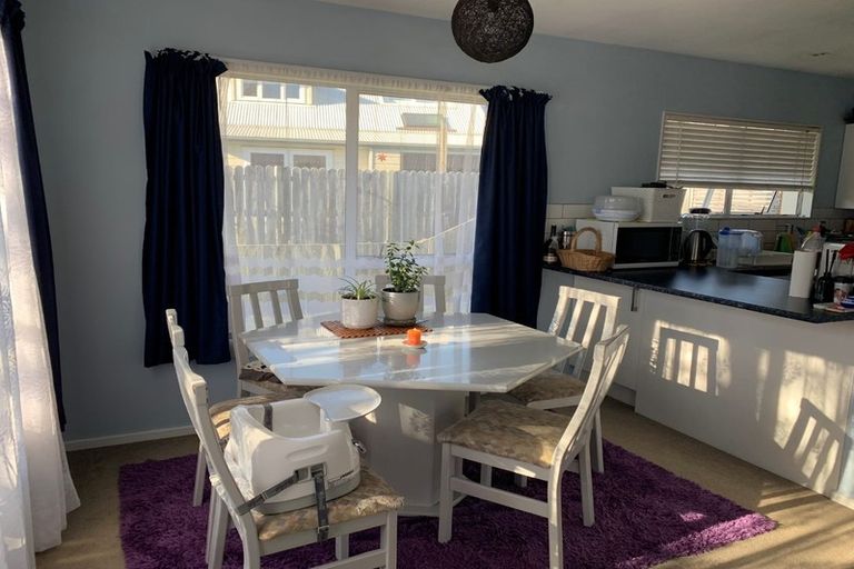 Photo of property in 35a Kawarau Place, Frankton, Queenstown, 9300