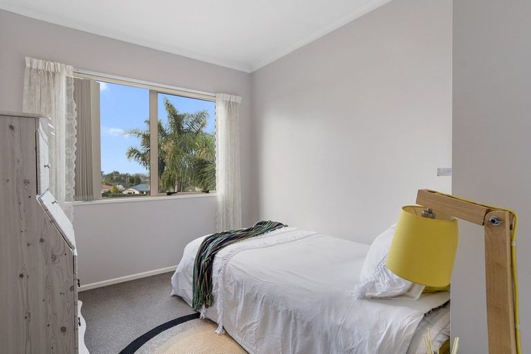 Photo of property in 11 Hinton Place, Pyes Pa, Tauranga, 3112