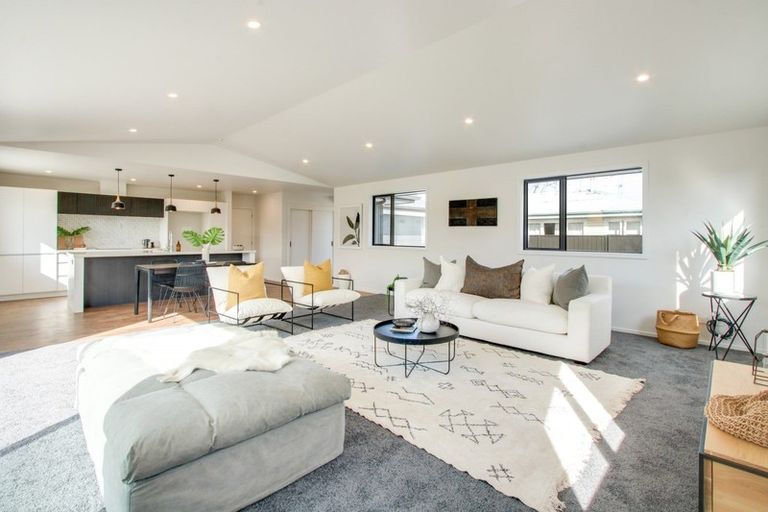 Photo of property in 15a Avenue Road, Greenmeadows, Napier, 4112