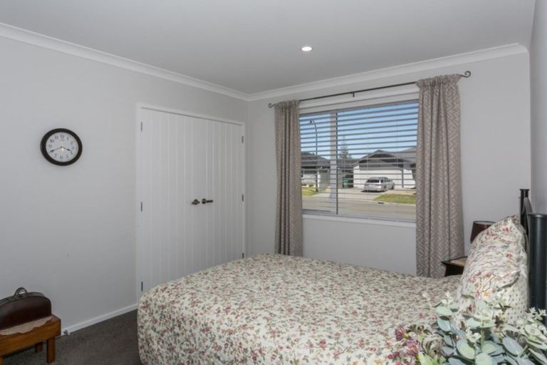 Photo of property in 27 Aparima Place, Awatoto, Napier, 4110