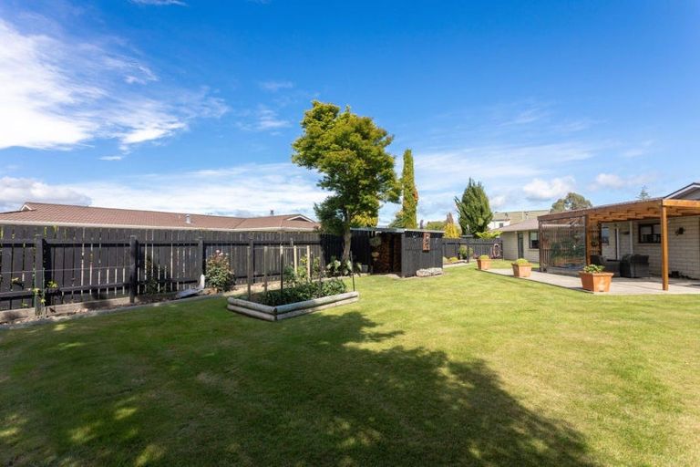 Photo of property in 4 Guinane Street, Dannevirke, 4930
