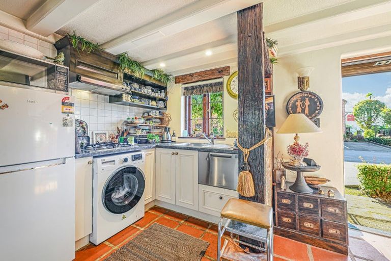 Photo of property in 4/6 Quiet Woman Way, Monaco, Nelson, 7011