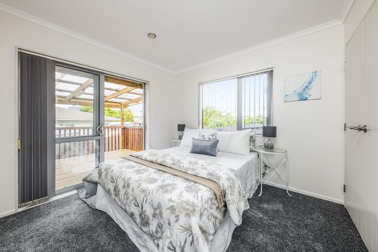 Photo of property in 16a Swaffield Road, Papatoetoe, Auckland, 2025