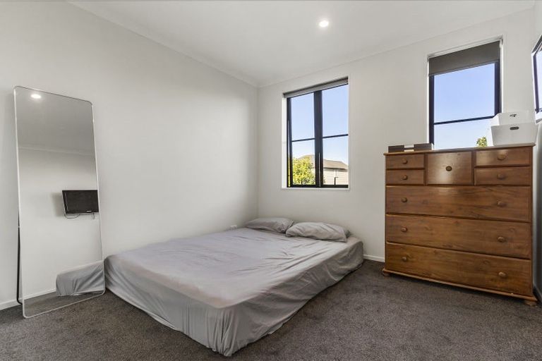 Photo of property in 18 Bellbird Street, Papakura, 2110