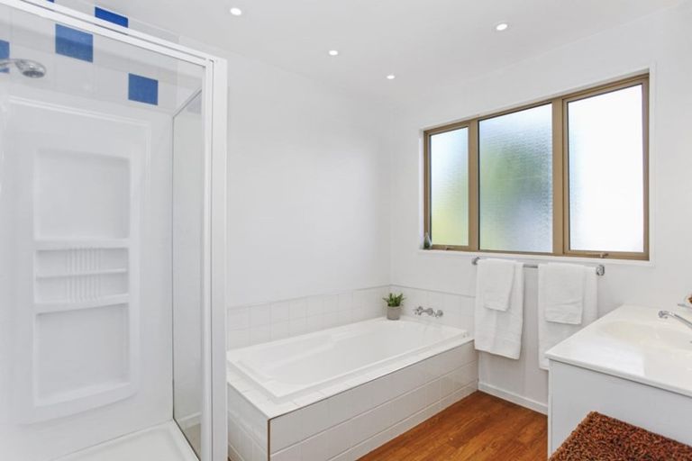 Photo of property in 6 Edmund Storr Road, Halswell, Christchurch, 8025