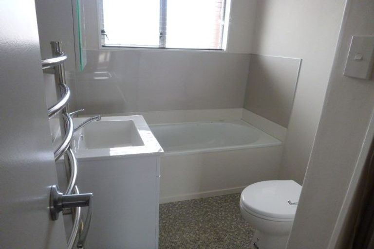 Photo of property in 3/8 Tawai Street, Trentham, Upper Hutt, 5018