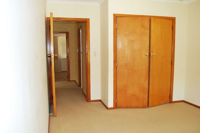 Photo of property in 11a Hursthouse Street, Vogeltown, New Plymouth, 4310