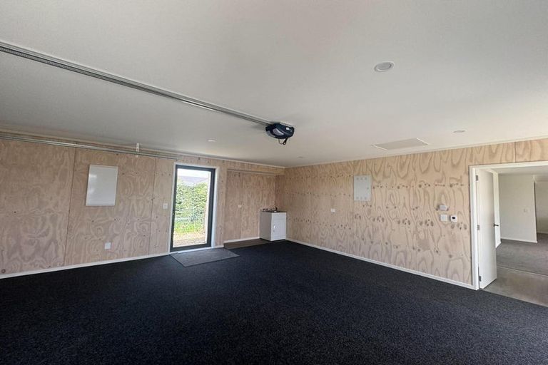Photo of property in 6a Hartley Avenue, Carterton, 5713