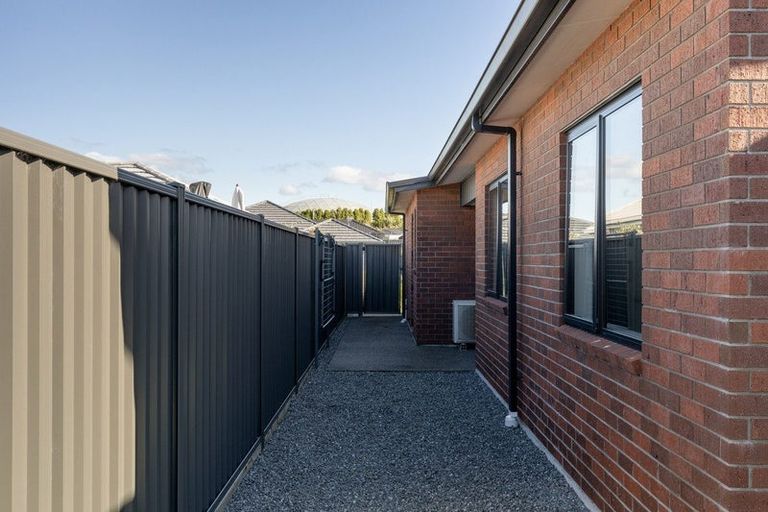 Photo of property in 88 Tabraham Crescent, Pyes Pa, Tauranga, 3112