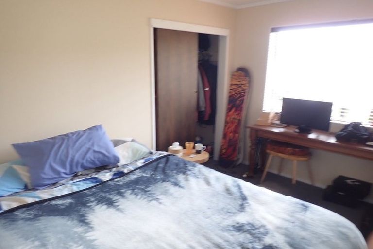 Photo of property in 60 Leeward Drive, Whitby, Porirua, 5024