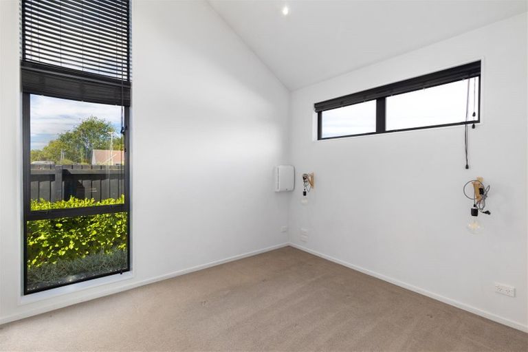 Photo of property in 9/90 Edgeware Road, St Albans, Christchurch, 8014