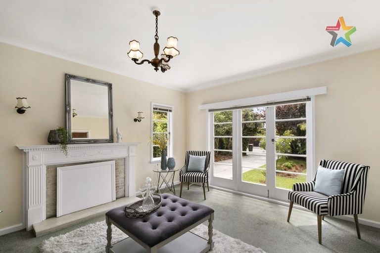 Photo of property in 28 Marina Grove, Hutt Central, Lower Hutt, 5010