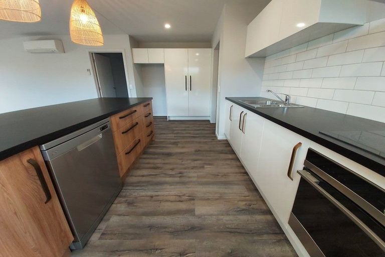 Photo of property in 35 Cheltenham Road, Lower Shotover, Queenstown, 9304