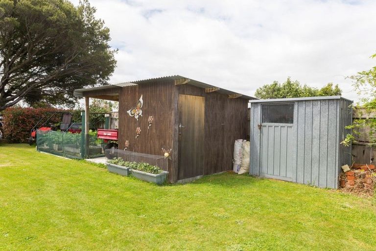 Photo of property in 39 Guy Street, Dannevirke, 4930