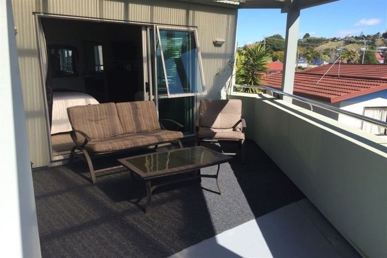 Photo of property in 11 Azores Way, Welcome Bay, Tauranga, 3112