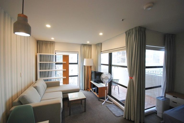 Photo of property in Oakwood Hall Apartments, 6b/81 Wakefield Street, Auckland Central, Auckland, 1010
