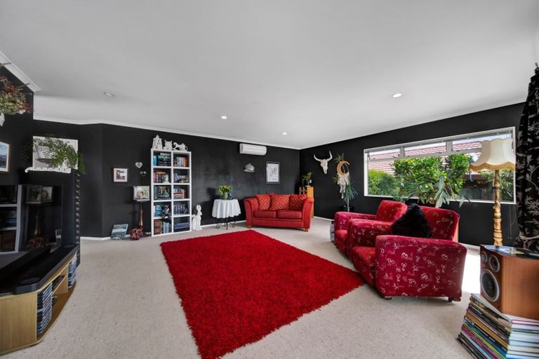 Photo of property in 84 Oranga Street, Westown, New Plymouth, 4310