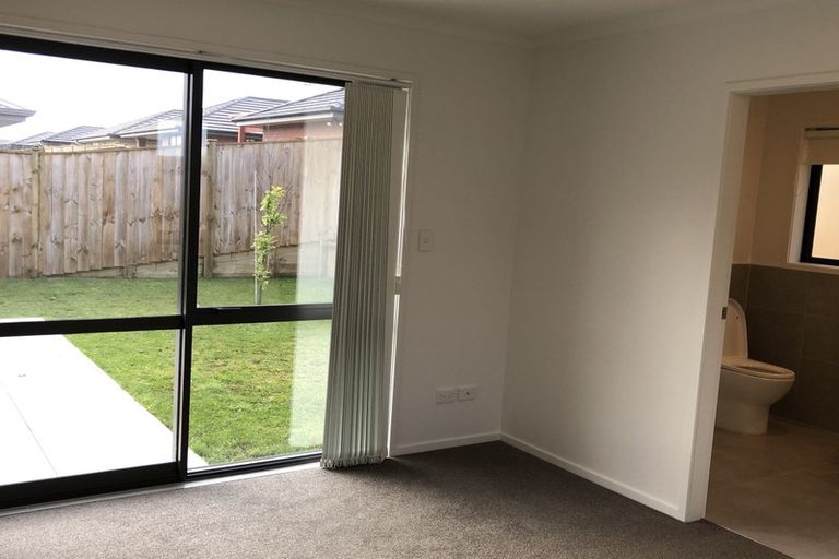 Photo of property in 26 Raki Street, Pukekohe, 2120