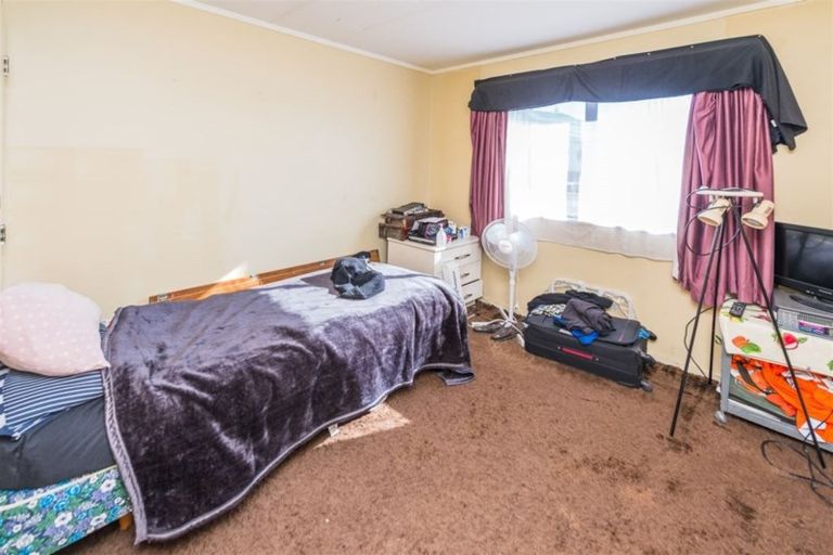 Photo of property in 38 Tongariro Street, Castlecliff, Wanganui, 4501