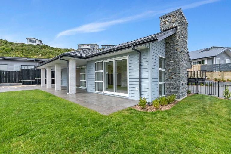 Photo of property in 43 Ken Douglas Drive, Aotea, Porirua, 5024