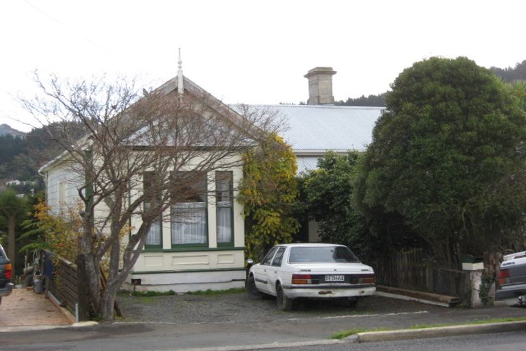 Photo of property in 22 Magnetic Street, Port Chalmers, 9023