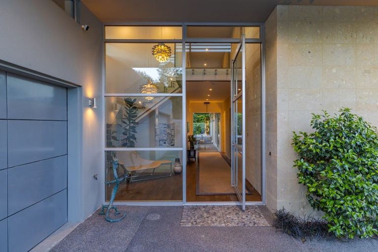 Photo of property in 45 Waiwetu Street, Fendalton, Christchurch, 8052