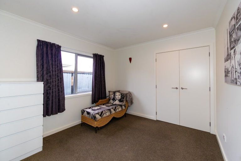 Photo of property in 4 Gregory Grove, Clive, 4102