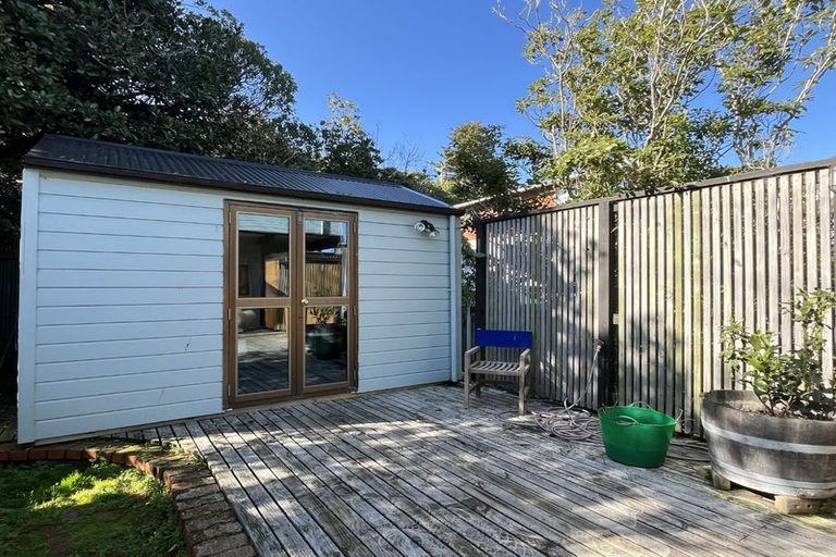 Photo of property in 14 John Street, Titahi Bay, Porirua, 5022