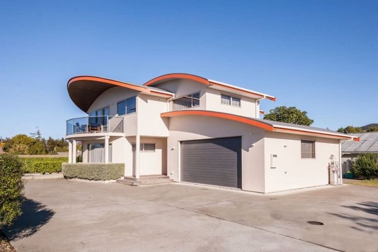 Photo of property in 14 Tawiri Place, Kuratau, Turangi, 3381