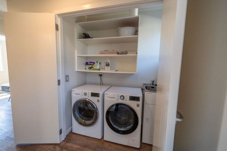 Photo of property in 27 Kayelene Place, Omokoroa, 3114