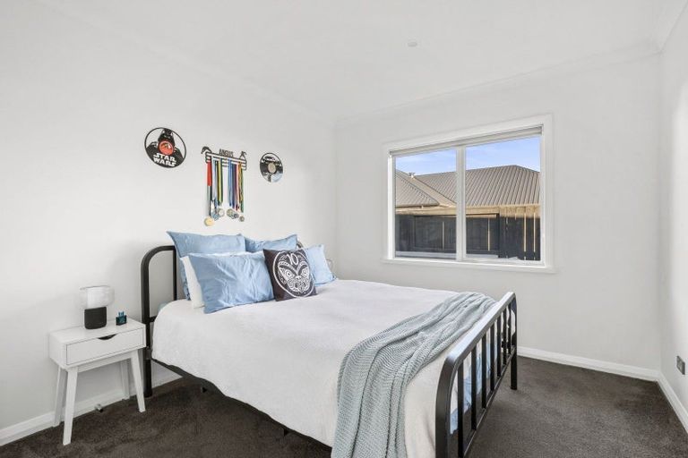 Photo of property in 8 Richards Street, Cambridge, 3434