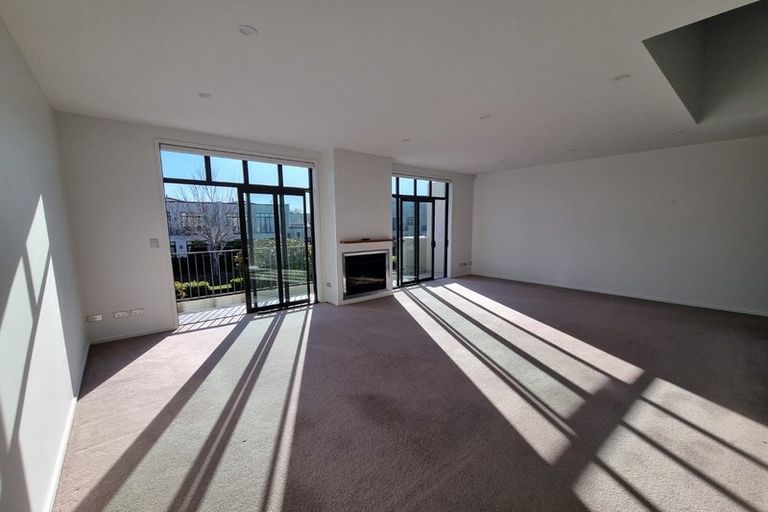 Photo of property in 24 Country Club Terrace, Northwood, Christchurch, 8051