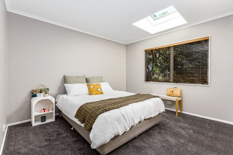 Photo of property in 81 Nevay Road, Miramar, Wellington, 6022