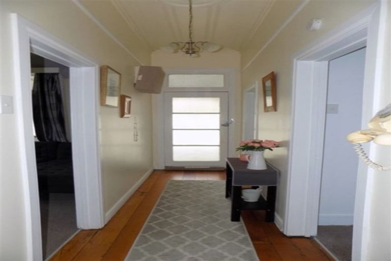 Photo of property in 14 Featon Road, Waihi, 3610