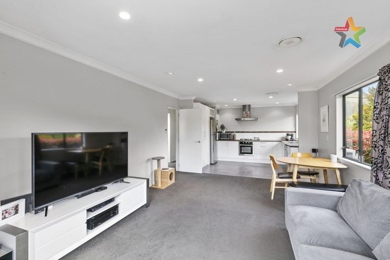 Photo of property in 1/33 Manuka Street, Stokes Valley, Lower Hutt, 5019
