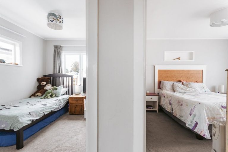 Photo of property in 23 Karaka Road, Otumoetai, Tauranga, 3110