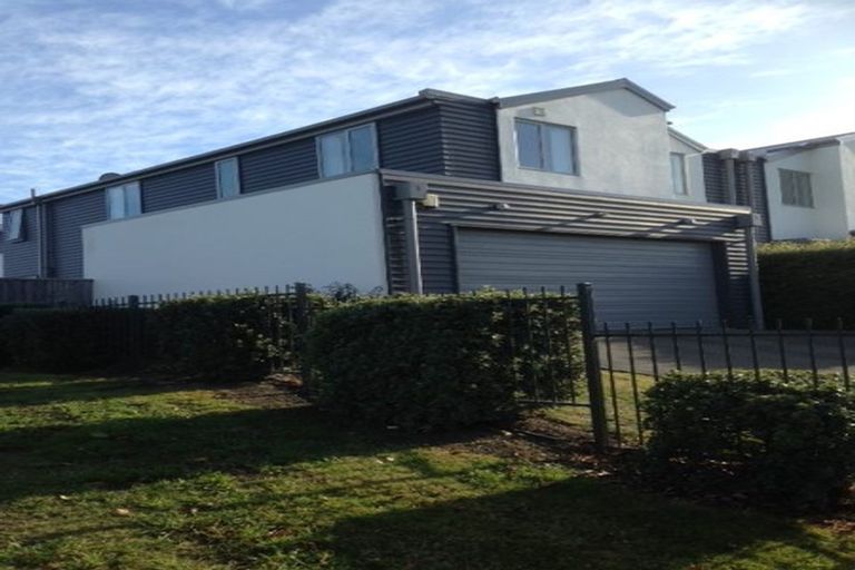 Photo of property in 41 Mcmahon Drive, Aidanfield, Christchurch, 8025