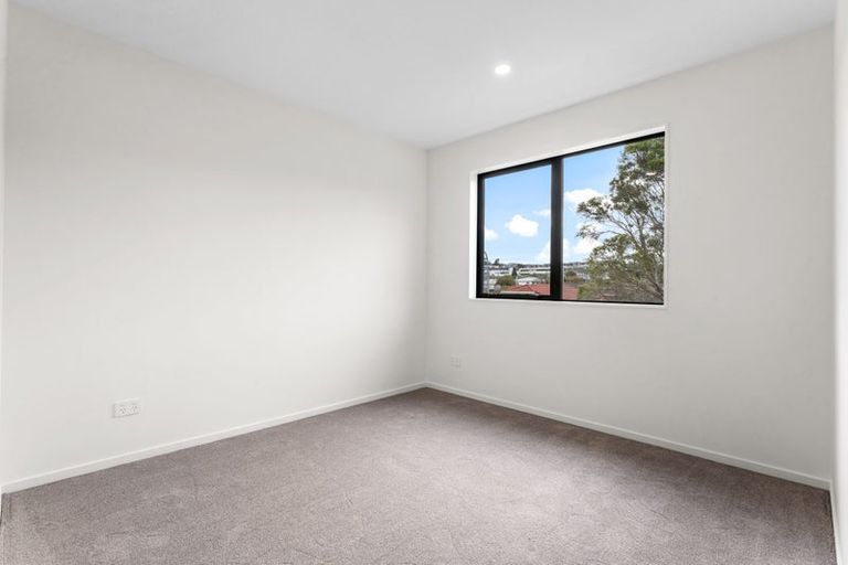 Photo of property in 4/44 Abercrombie Street, Howick, Auckland, 2014