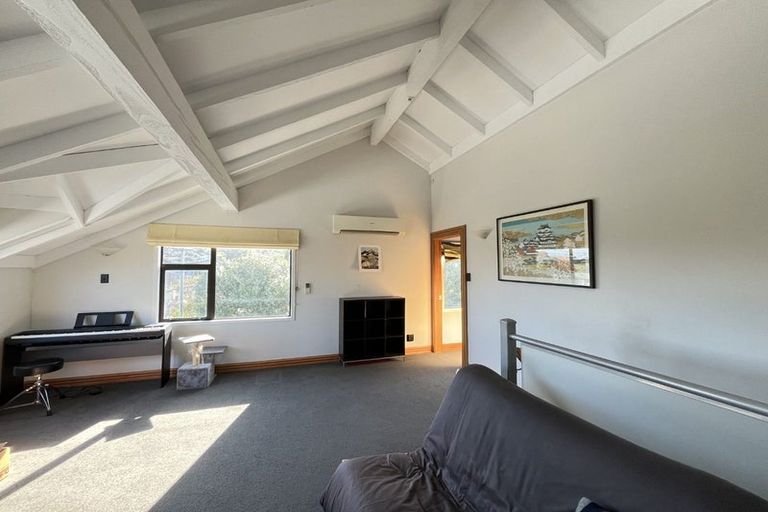 Photo of property in 14 John Street, Titahi Bay, Porirua, 5022