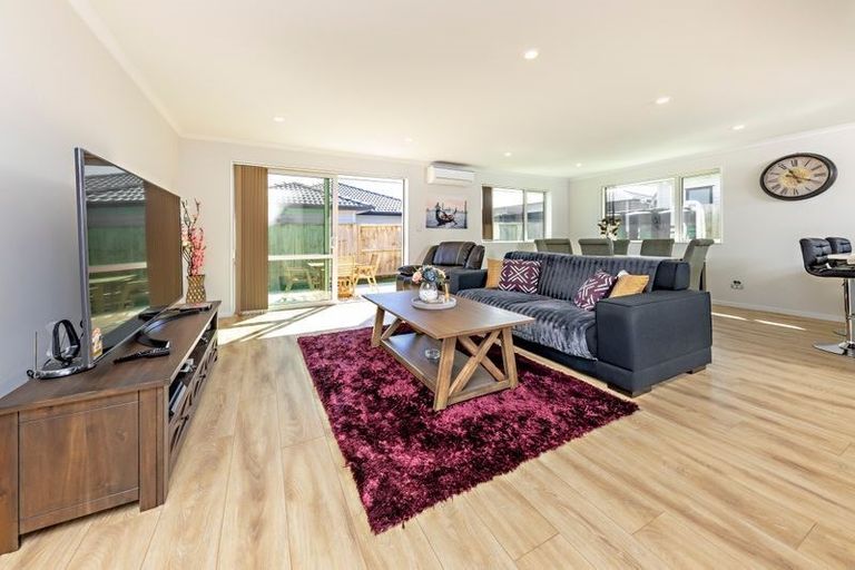 Photo of property in 51 Okawa Avenue, Papakura, 2110