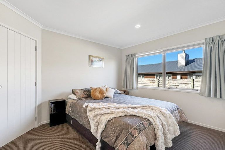 Photo of property in 53 Montgomery Crescent, Kinloch, Taupo, 3377